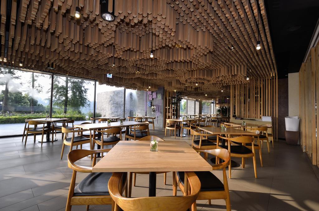 The Sun Hot Spring & Resort Taichung Bagian luar foto