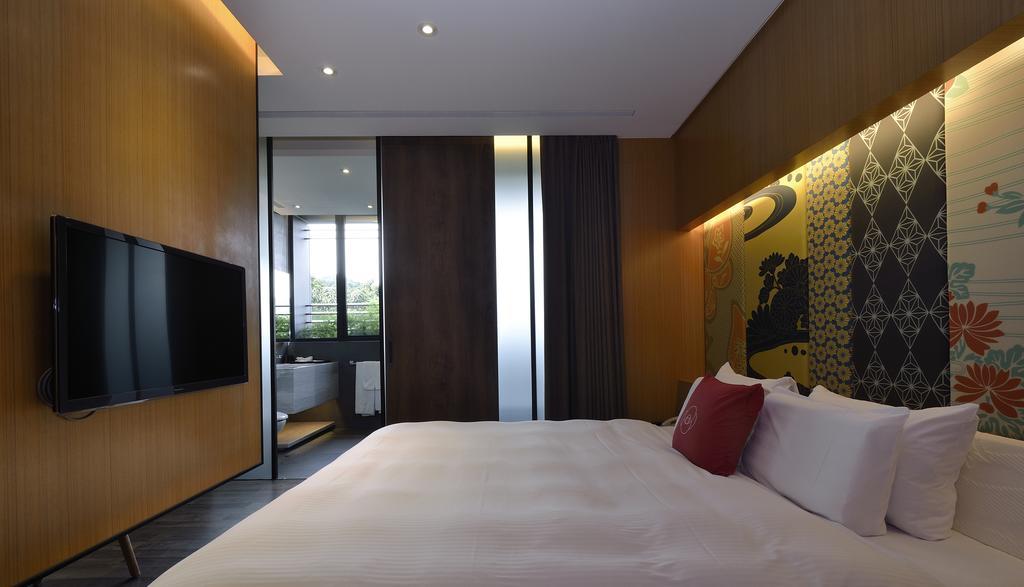 The Sun Hot Spring & Resort Taichung Bagian luar foto