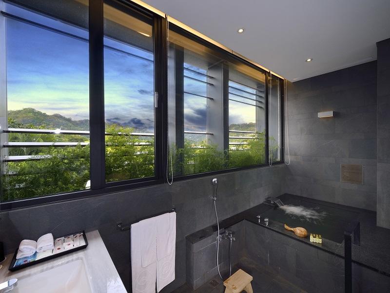 The Sun Hot Spring & Resort Taichung Bagian luar foto
