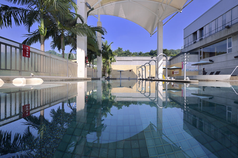 The Sun Hot Spring & Resort Taichung Bagian luar foto